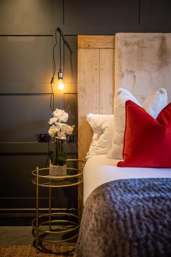 The Walled Garden At Cheshire Boutique Bathhouse Нантуич Екстериор снимка