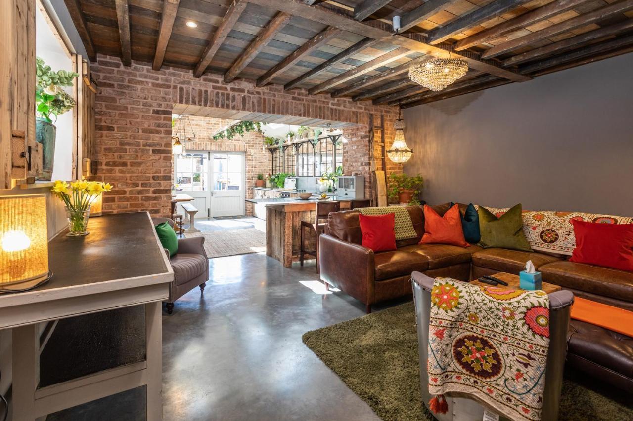 The Walled Garden At Cheshire Boutique Bathhouse Нантуич Екстериор снимка